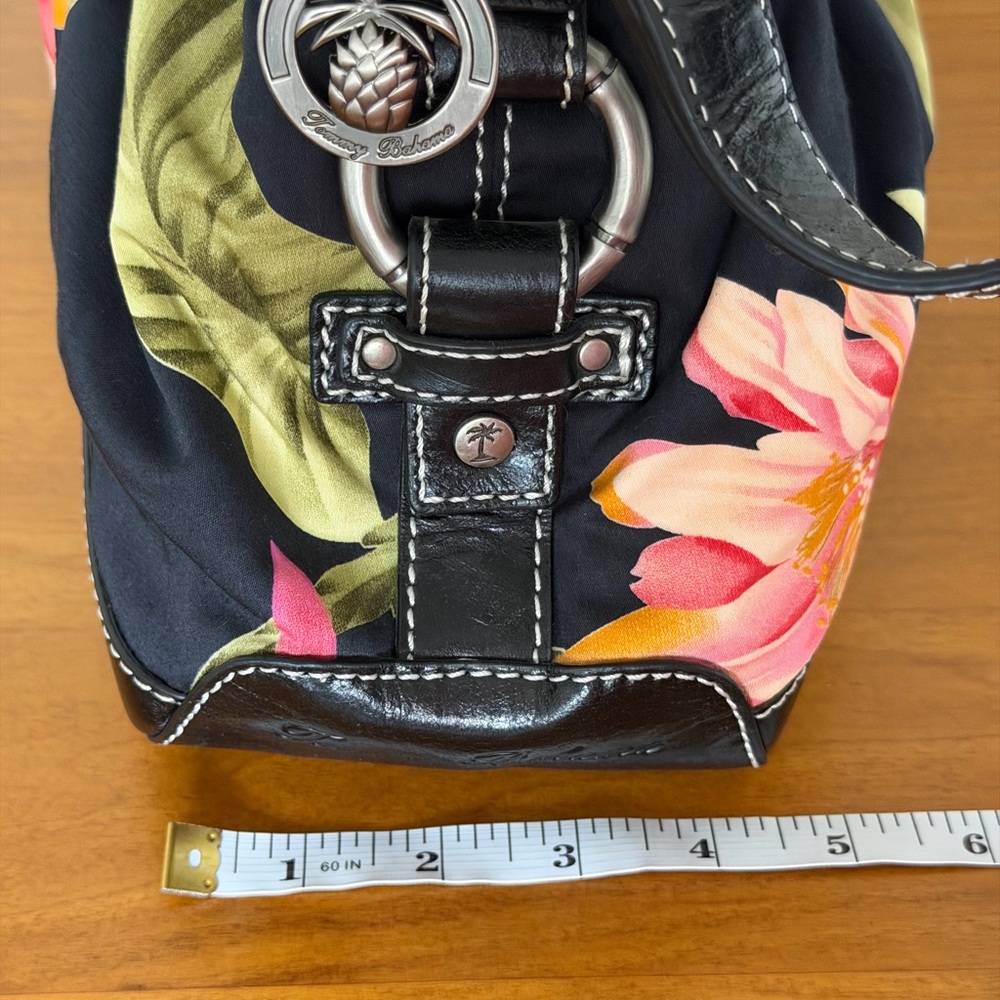Tommy Bahama Santiago Hobo Shoulder Bag  Tropical Floral Print - Leather Trim - Picture 16 of 16